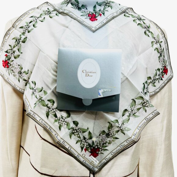 New W/Box CHRISTIAN DIOR Mni Scarf/Handker Cotton 18.5" White Green Red Flora(10 - Picture 9 of 9